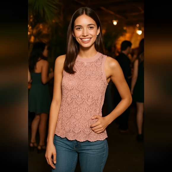 Maurices Mauve Lace Halter Size XS - Picture 1 of 4